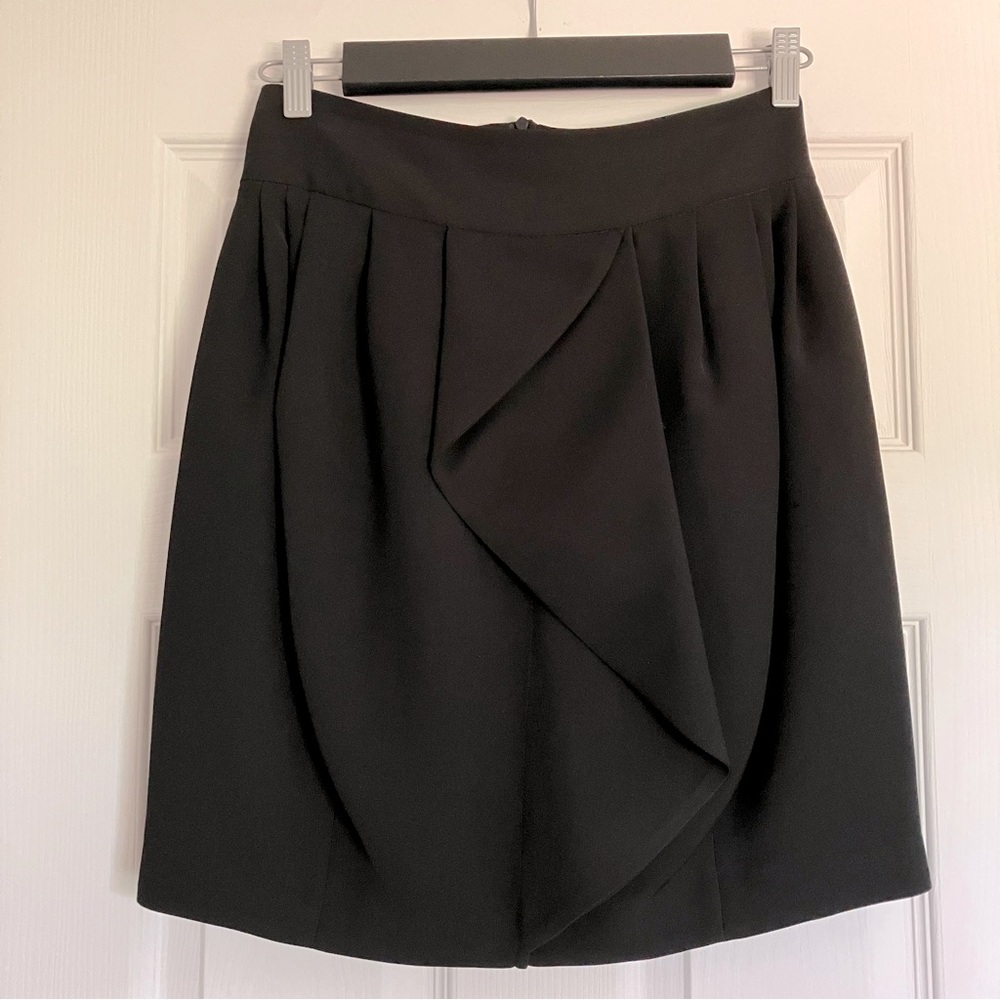 Zara Basic Black Pleated Skirt Size Medium